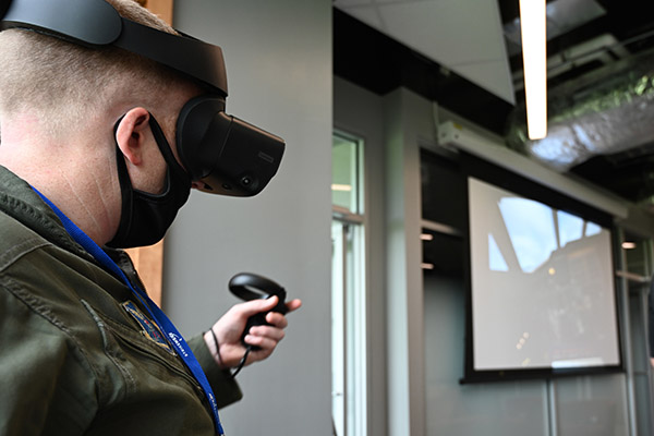 Revolutionizing Aircrew training through virtual reality